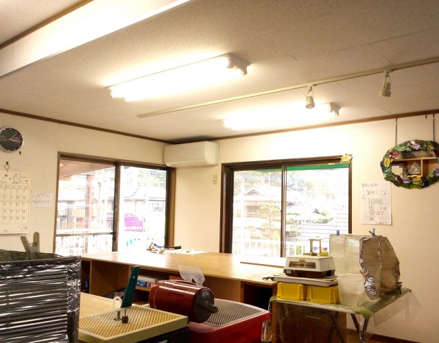 見晴らしの良い広いスペースで作業ができます